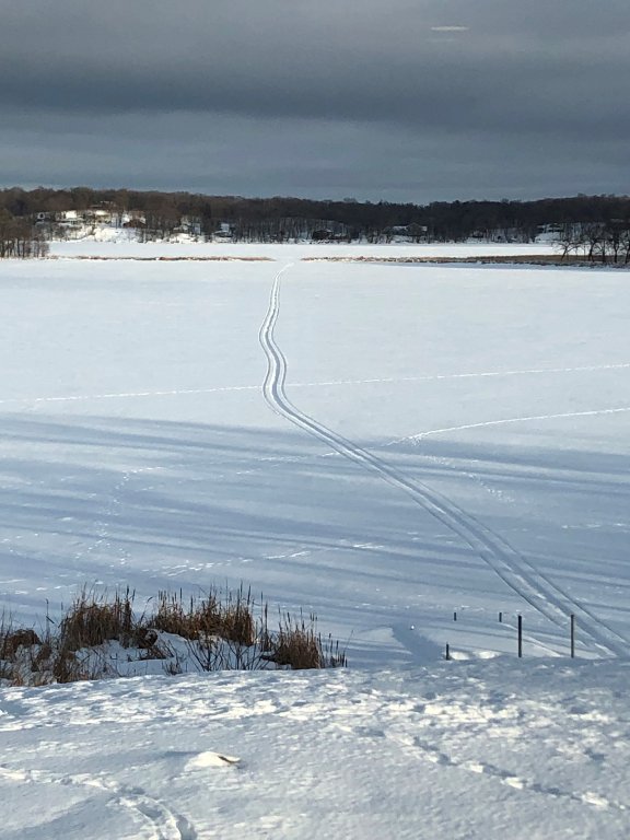 2-2-2- Lone track.jpg