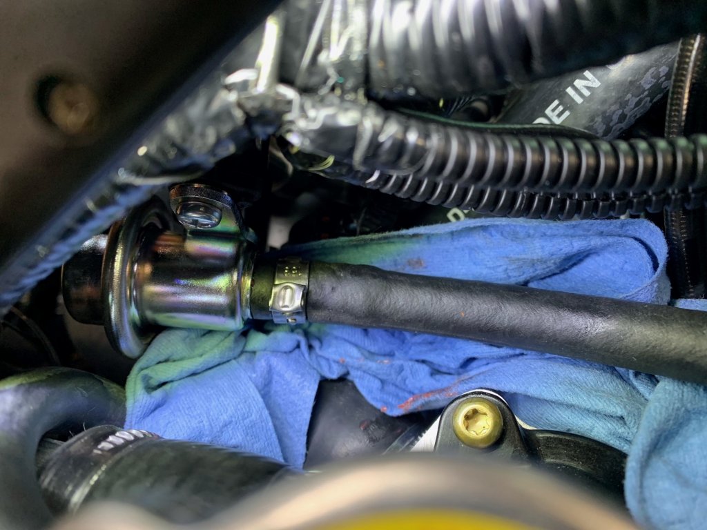 Fuel line mod.jpg