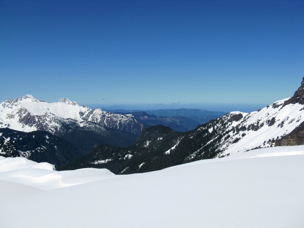 View from on the glacier on Mt Baker.JPG