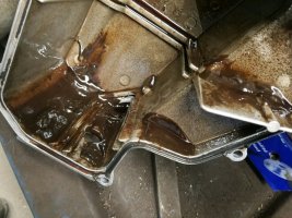 oil tank Klotz sludge4.jpg