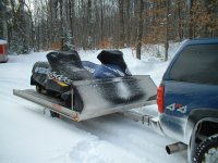 Snowmobile Dec 14 07 002.jpg