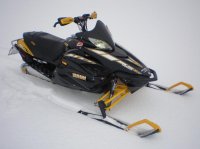 zSnowmobile_008[1].JPG