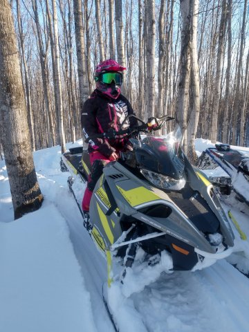 snowginger on her 2018 yamaha sidewinder btx