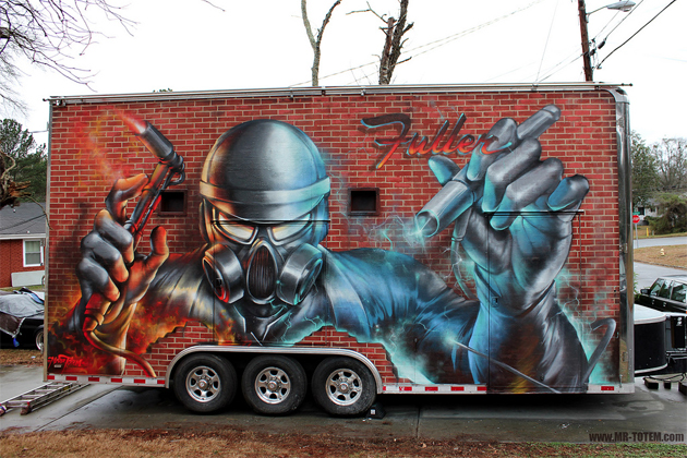 totem-graffiti-fuller-trailer.jpg